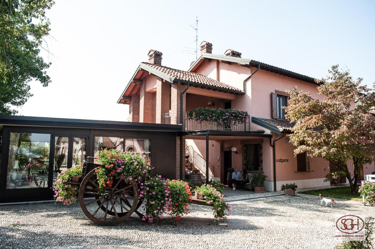 San Giacomo Horses & Agriturismo Arluno Dış mekan fotoğraf